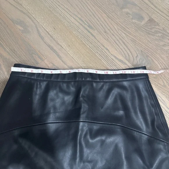 Alfani Vegan Leather Midi Skirt Size S - Picture 4 of 6